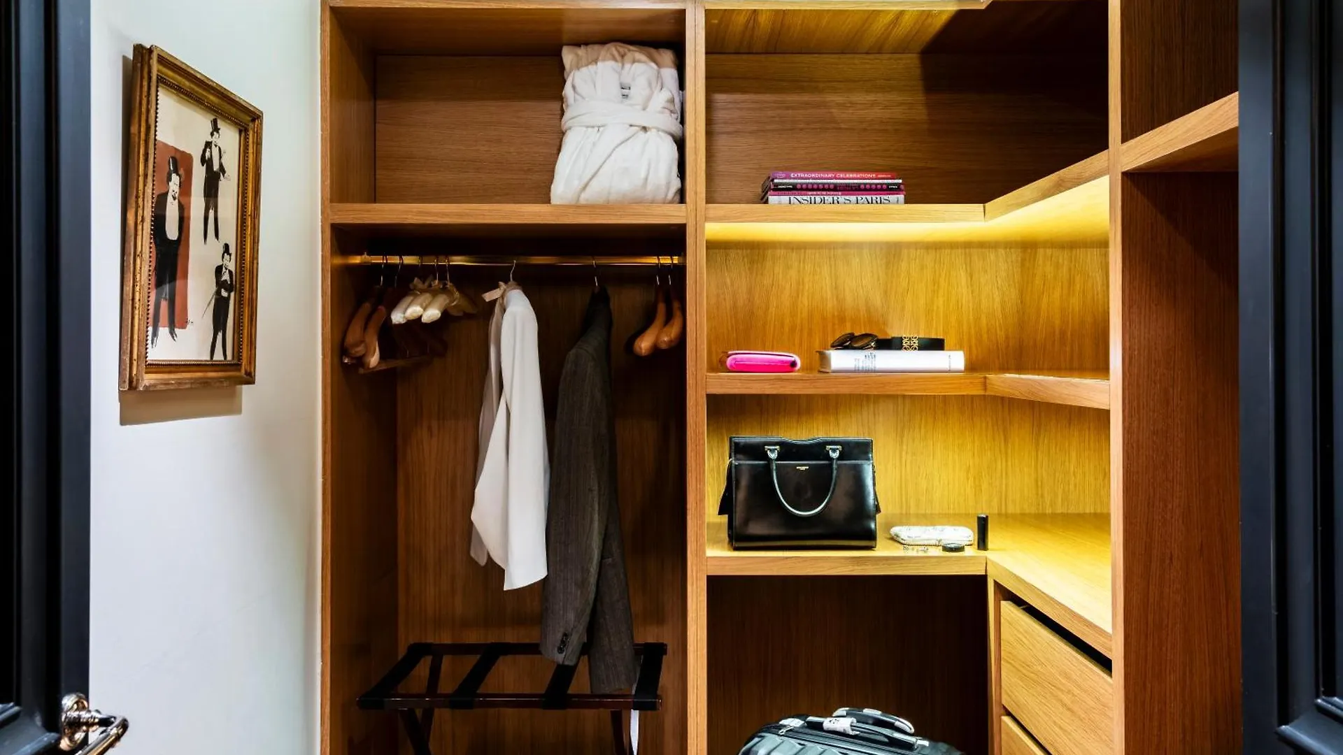 Hotel De Berri Champs-elysees, A Luxury Collection