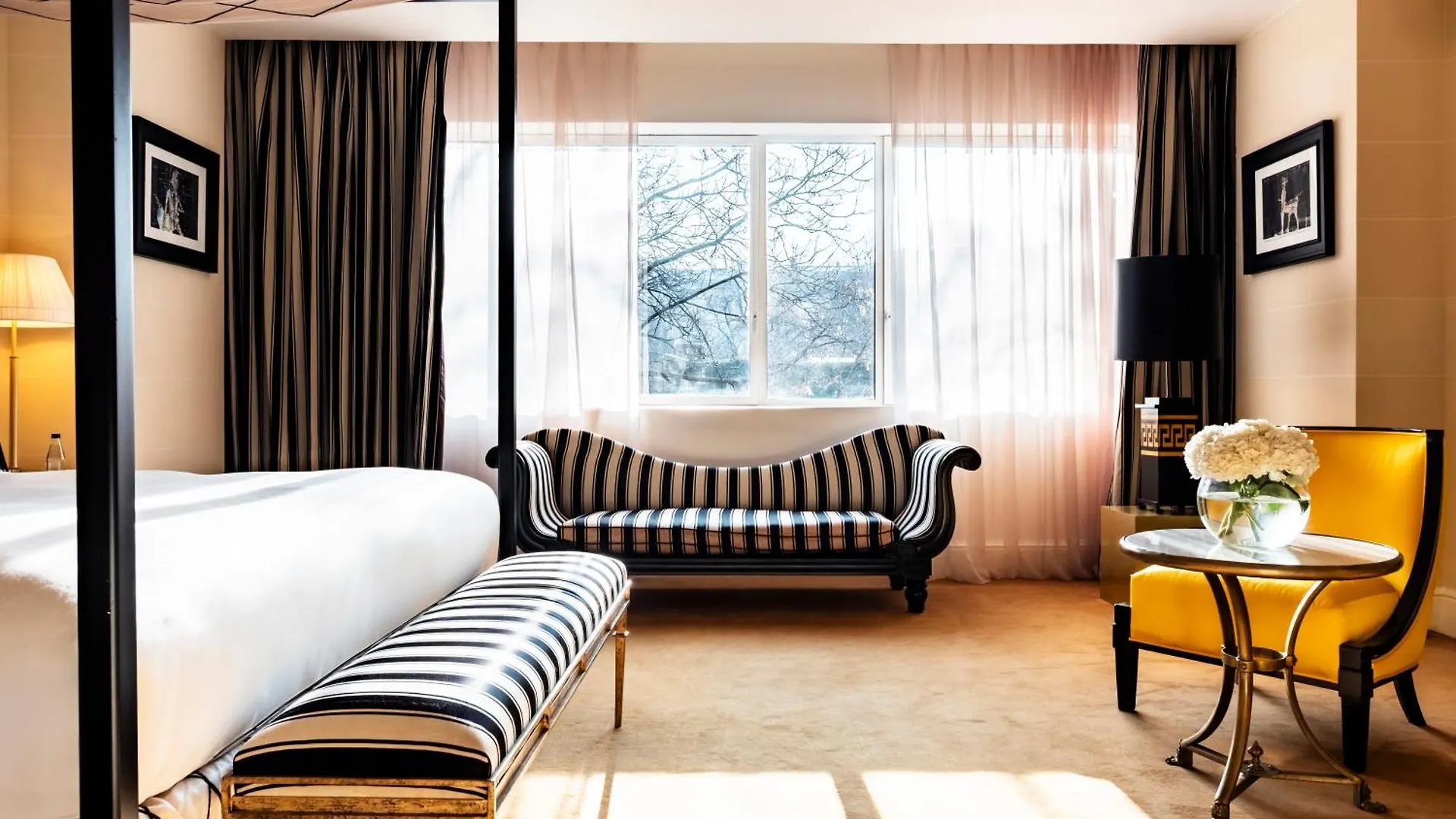 De Berri Champs-elysees, A Luxury Collection 5* Paris