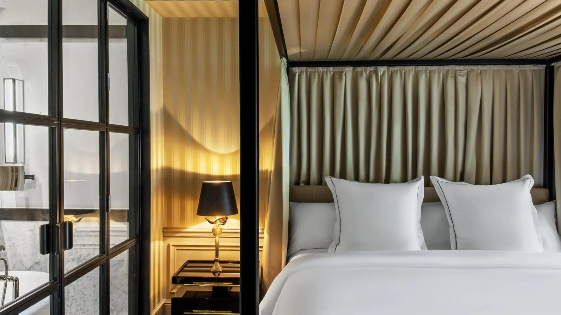 De Berri Champs-elysees, A Luxury Collection